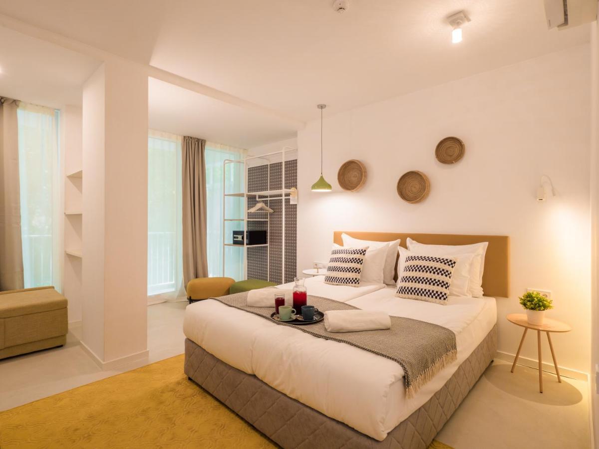 Ibis Styles Roomer Hotel